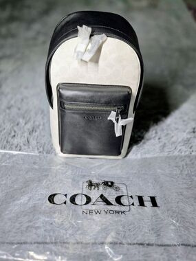 Coach Men's Chalk and Black Leather West Pack Signature Canvas